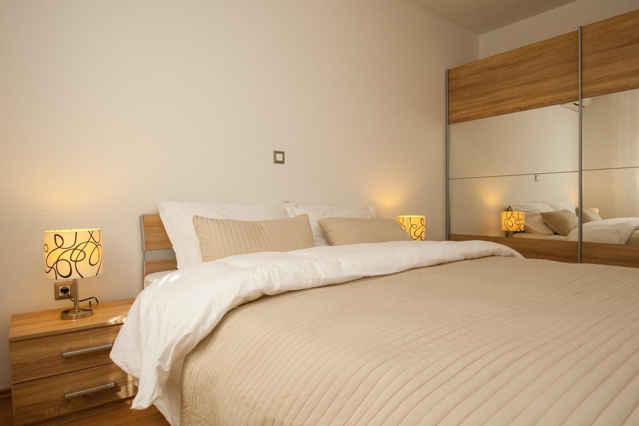 Vista Apartments Bol Eksteriør bilde