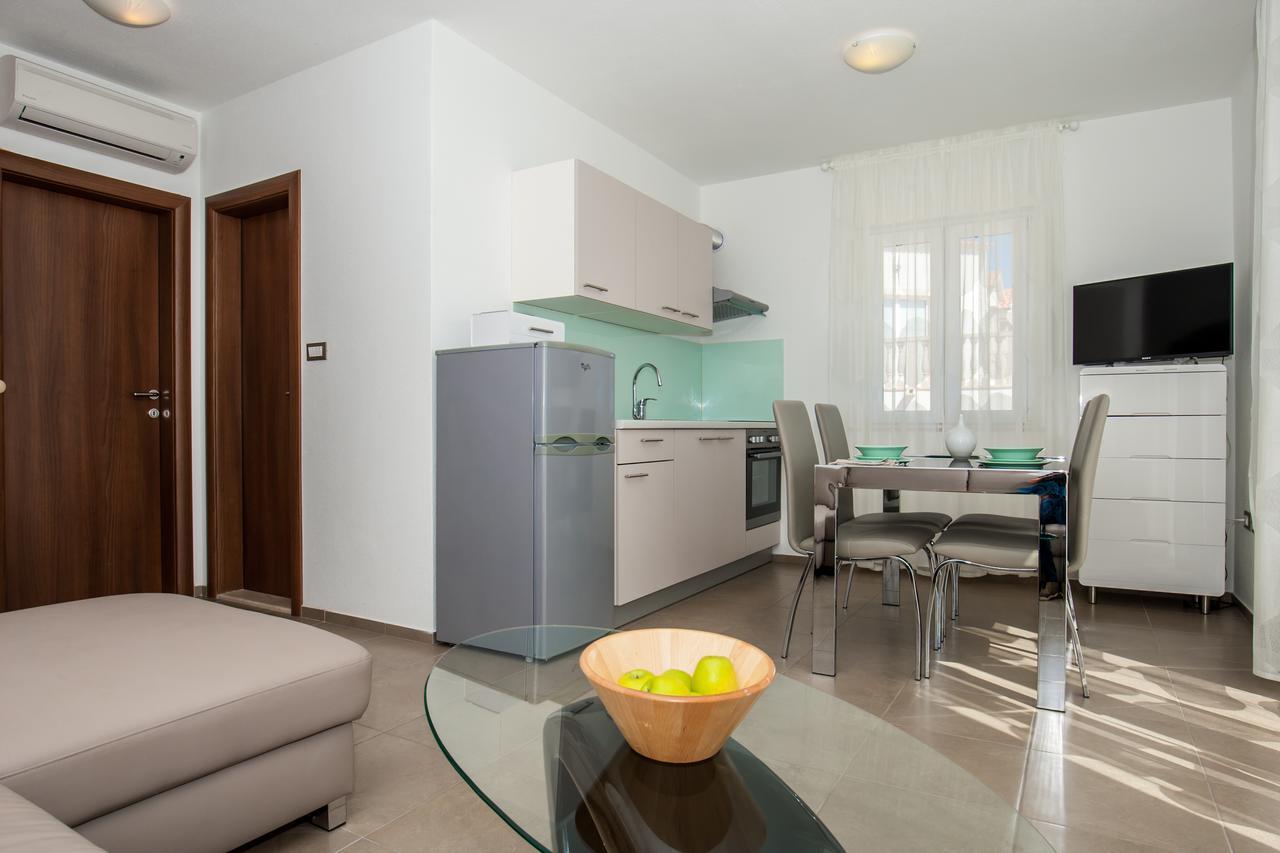 Vista Apartments Bol Eksteriør bilde