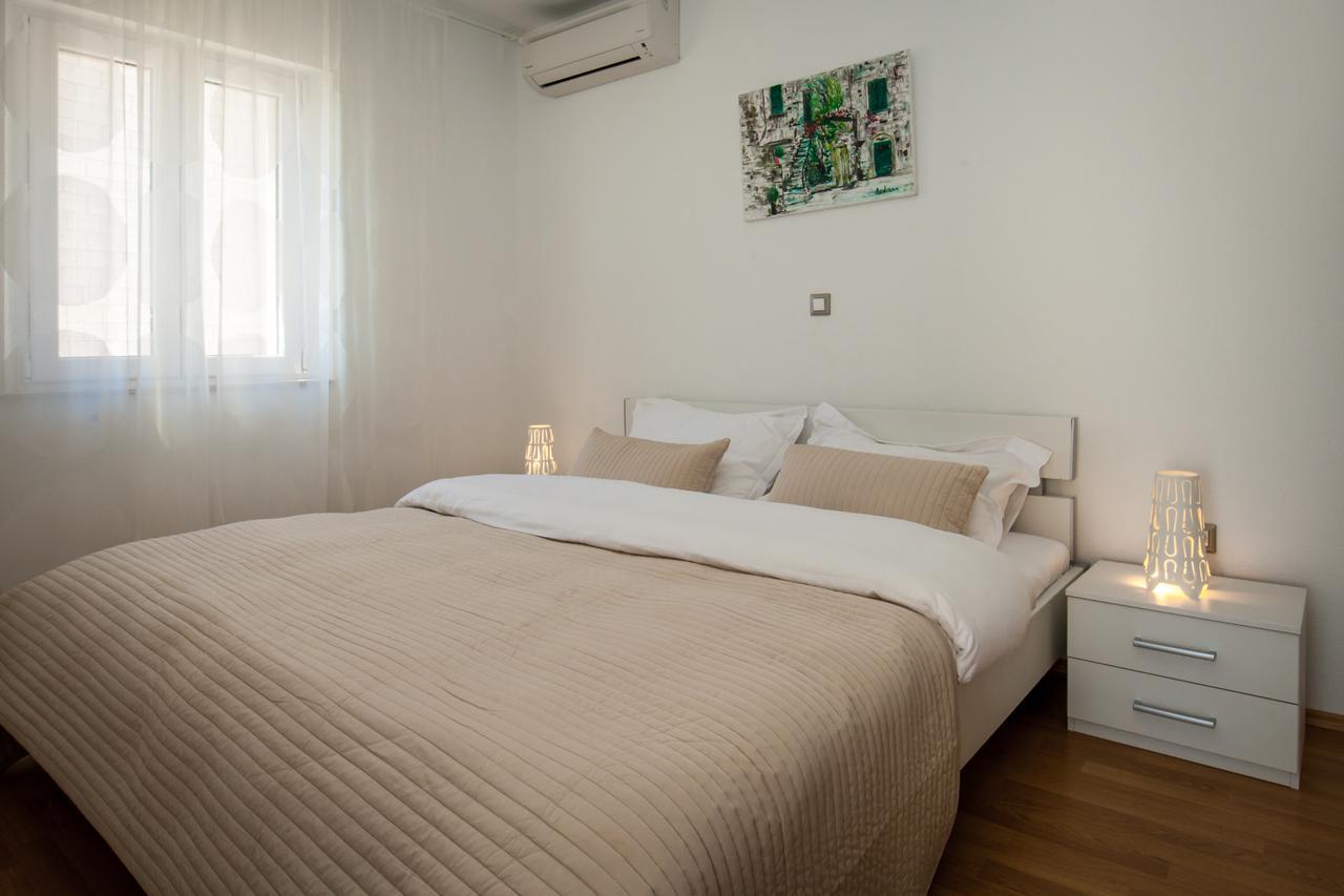 Vista Apartments Bol Eksteriør bilde
